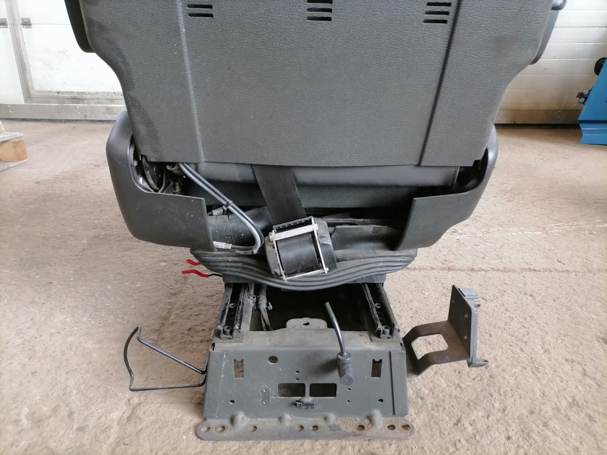 Volvo Driver seat 22039408 - Sedaček pro Nákladní auto: obrázek 5 Volvo Driver seat 22039408 - Sedaček pro Nákladní auto: obrázek 5
