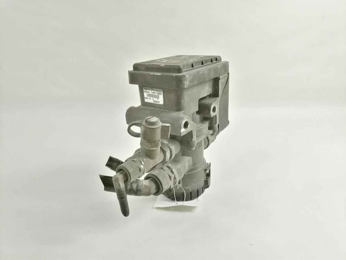 Volvo EBS brake valve 20828237 - Brzdový ventil pro Nákladní auto: obrázek 2 Volvo EBS brake valve 20828237 - Brzdový ventil pro Nákladní auto: obrázek 2