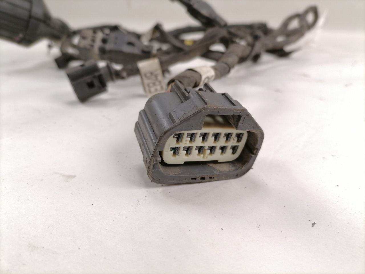 Volvo Esitule juhtmestik 21263224 - Motor a díly pro Nákladní auto: obrázek 2 Volvo Esitule juhtmestik 21263224 - Motor a díly pro Nákladní auto: obrázek 2