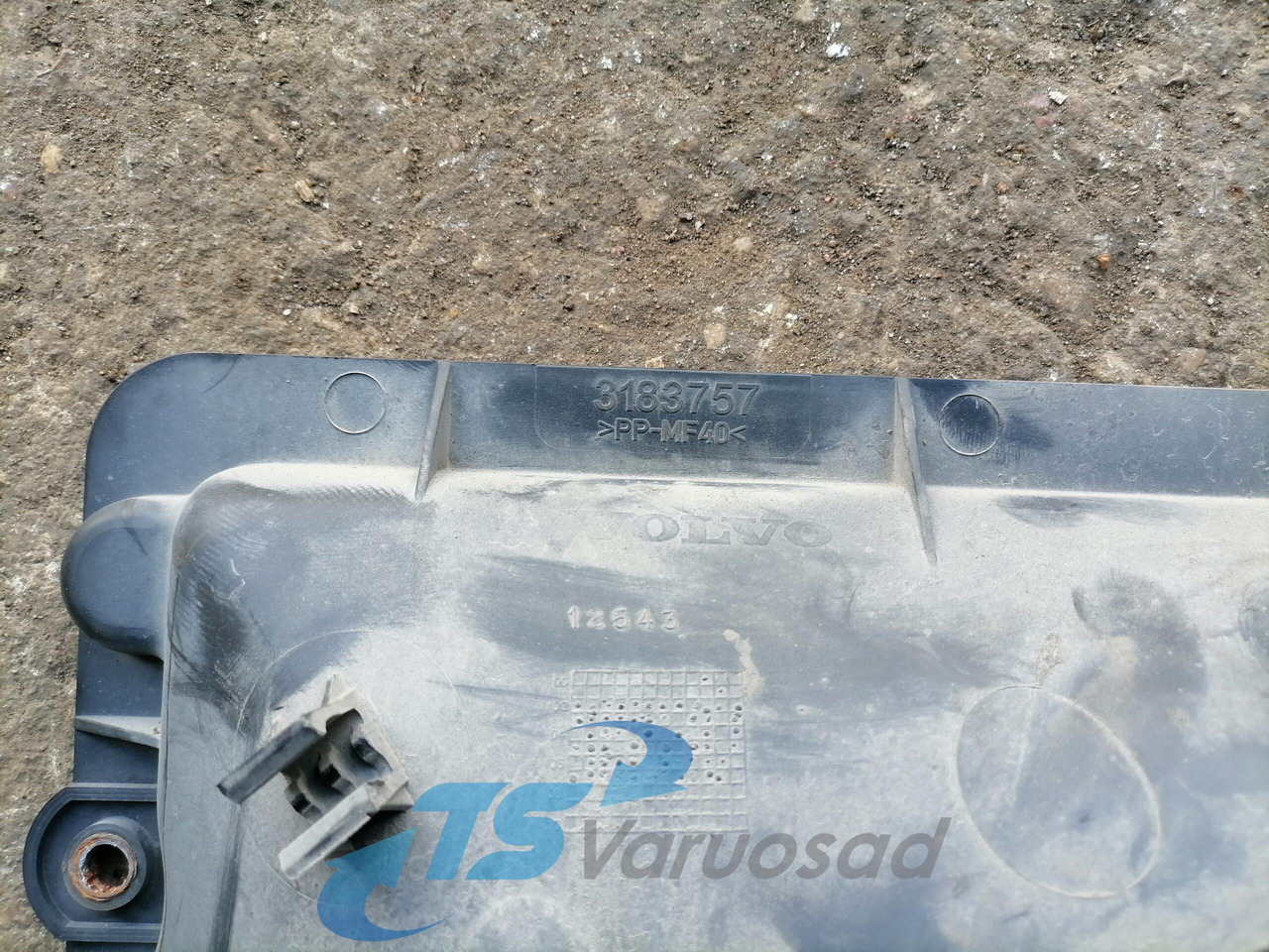 Volvo Fan shroud 3183757 - Chladič pro Nákladní auto: obrázek 3 Volvo Fan shroud 3183757 - Chladič pro Nákladní auto: obrázek 3