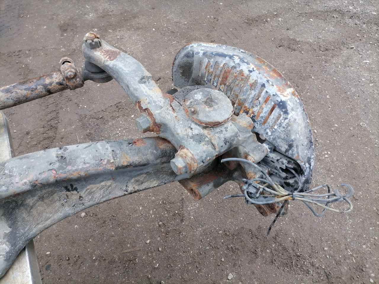 Volvo First axel housing 20399060 - Přední náprava pro Nákladní auto: obrázek 2 Volvo First axel housing 20399060 - Přední náprava pro Nákladní auto: obrázek 2