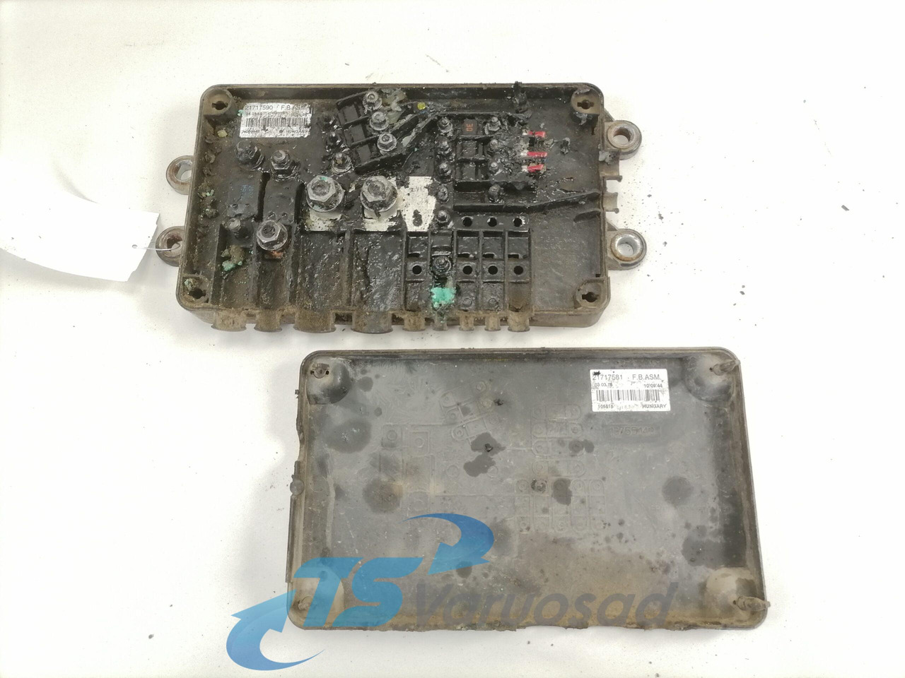 Volvo Fuse box 21717590 - Pojistka pro Nákladní auto: obrázek 4 Volvo Fuse box 21717590 - Pojistka pro Nákladní auto: obrázek 4