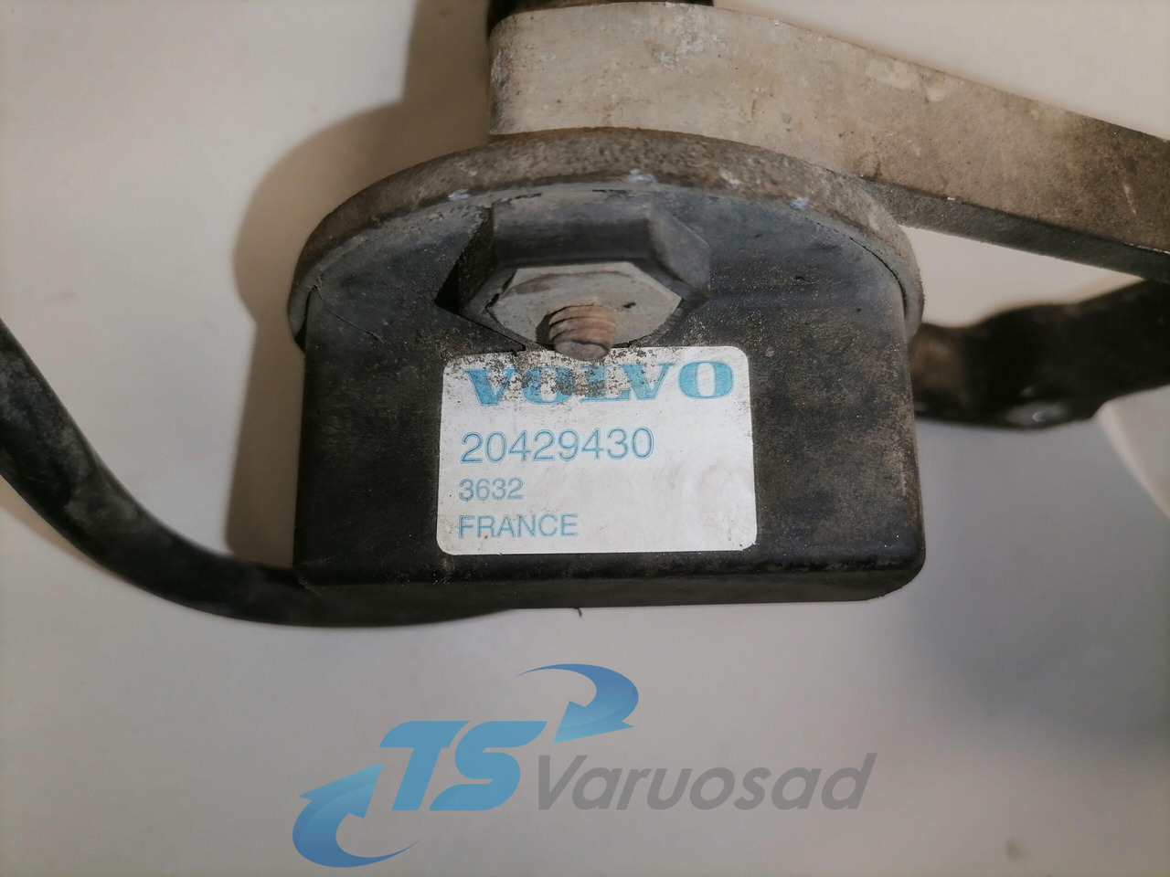 Volvo Kabiini tõstemehhanismi lüliti 20429430 - Podvěs kabiny pro Nákladní auto: obrázek 4 Volvo Kabiini tõstemehhanismi lüliti 20429430 - Podvěs kabiny pro Nákladní auto: obrázek 4