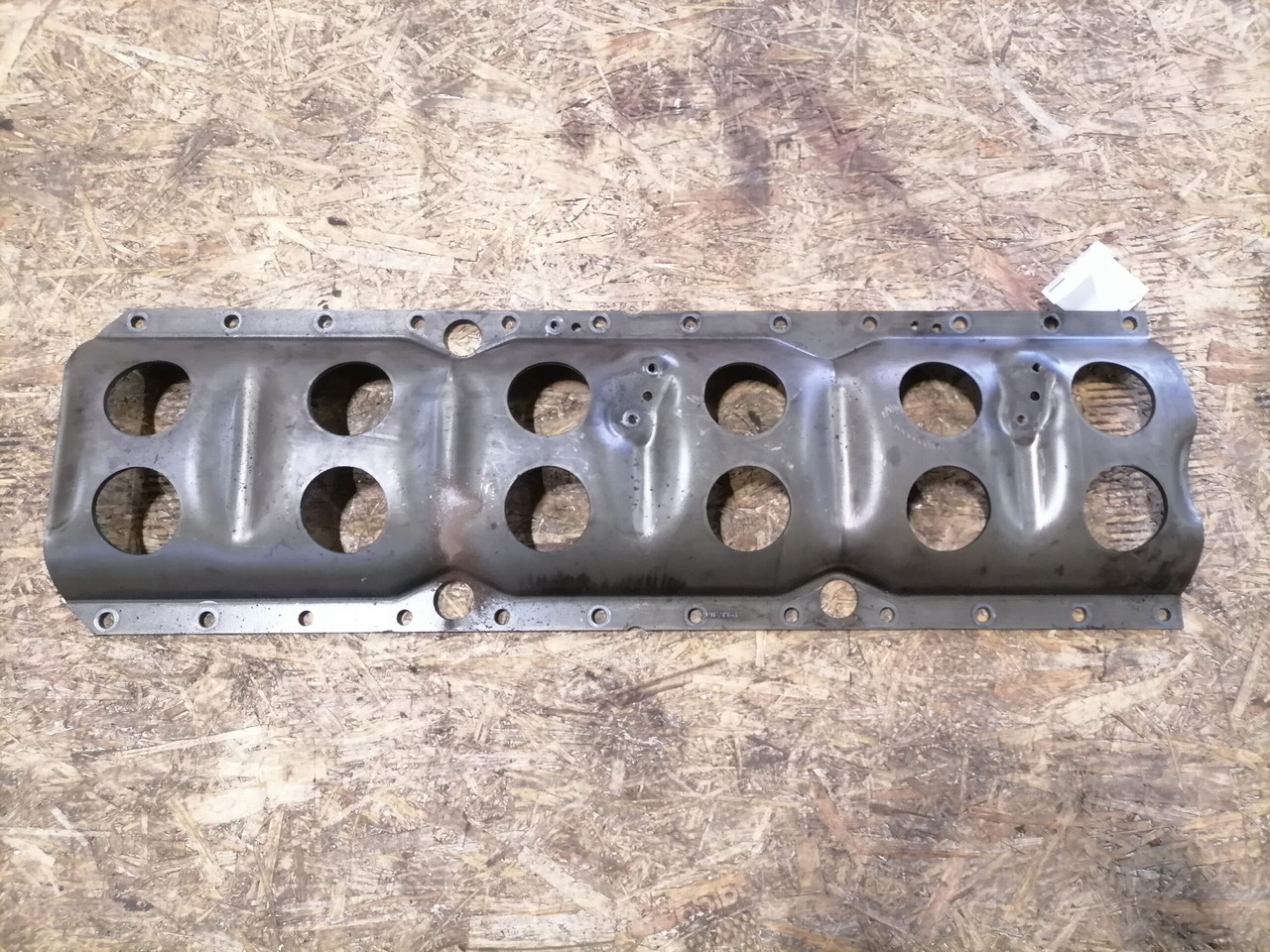 Volvo Ladder frame 20499612 - Olejová vana pro Nákladní auto: obrázek 2 Volvo Ladder frame 20499612 - Olejová vana pro Nákladní auto: obrázek 2