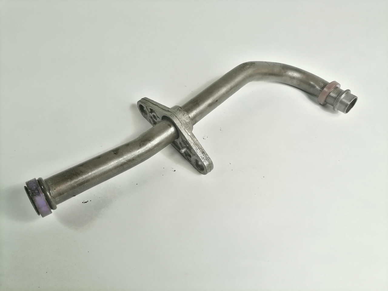 Volvo Oil pump pipe 20501240 - Olejové čerpadlo pro Nákladní auto: obrázek 1 Volvo Oil pump pipe 20501240 - Olejové čerpadlo pro Nákladní auto: obrázek 1