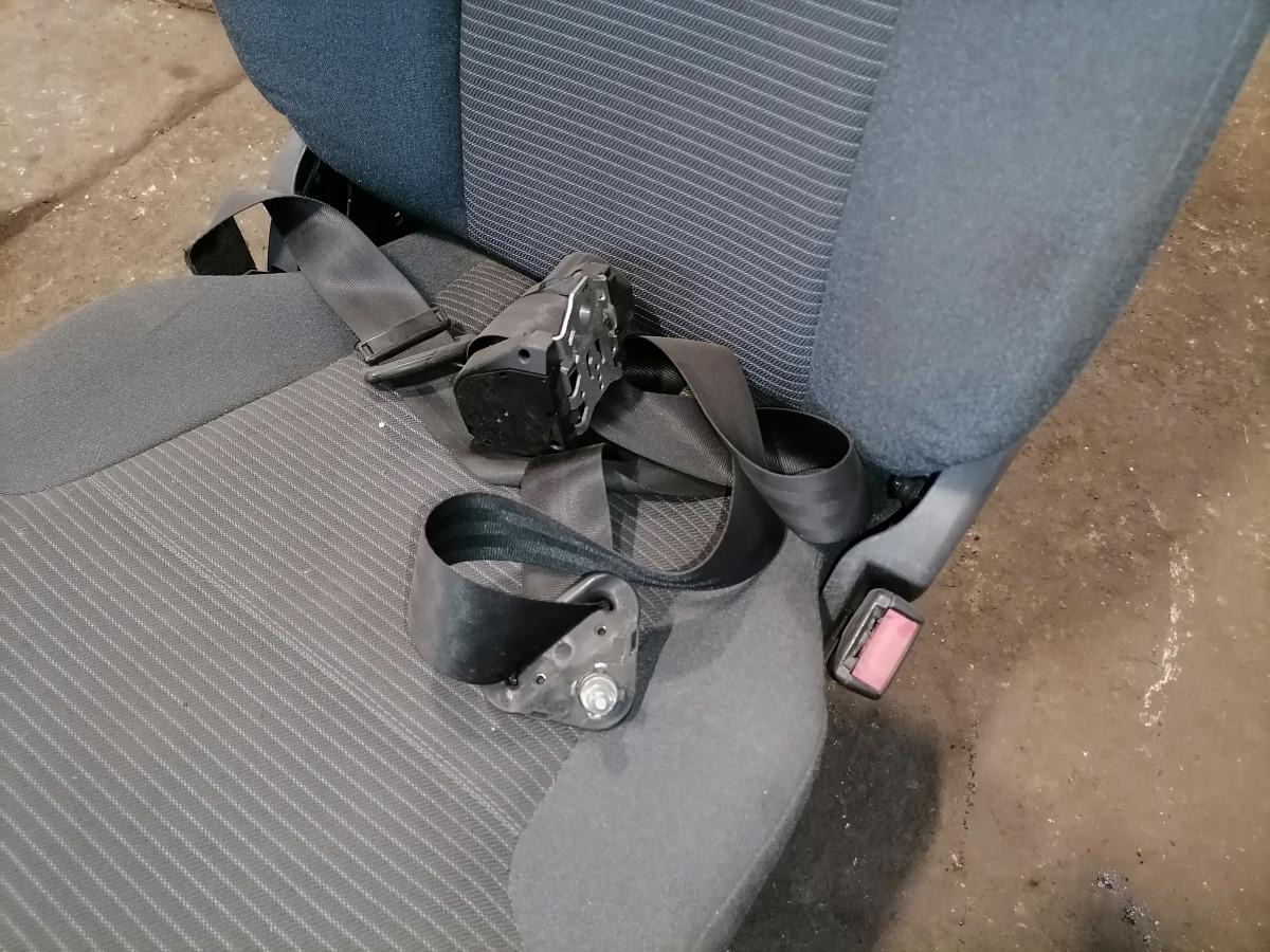 Volvo Passenger seat 20862627 - Sedaček pro Nákladní auto: obrázek 4 Volvo Passenger seat 20862627 - Sedaček pro Nákladní auto: obrázek 4