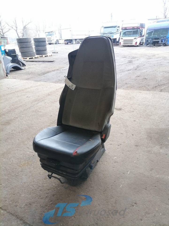 Volvo Passenger seat - Sedaček pro Nákladní auto: obrázek 1 Volvo Passenger seat - Sedaček pro Nákladní auto: obrázek 1
