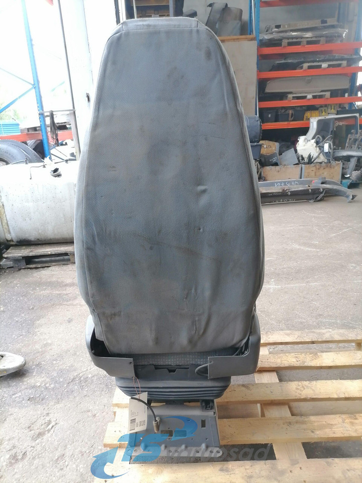 Volvo Passenger seat - Sedaček pro Nákladní auto: obrázek 3 Volvo Passenger seat - Sedaček pro Nákladní auto: obrázek 3