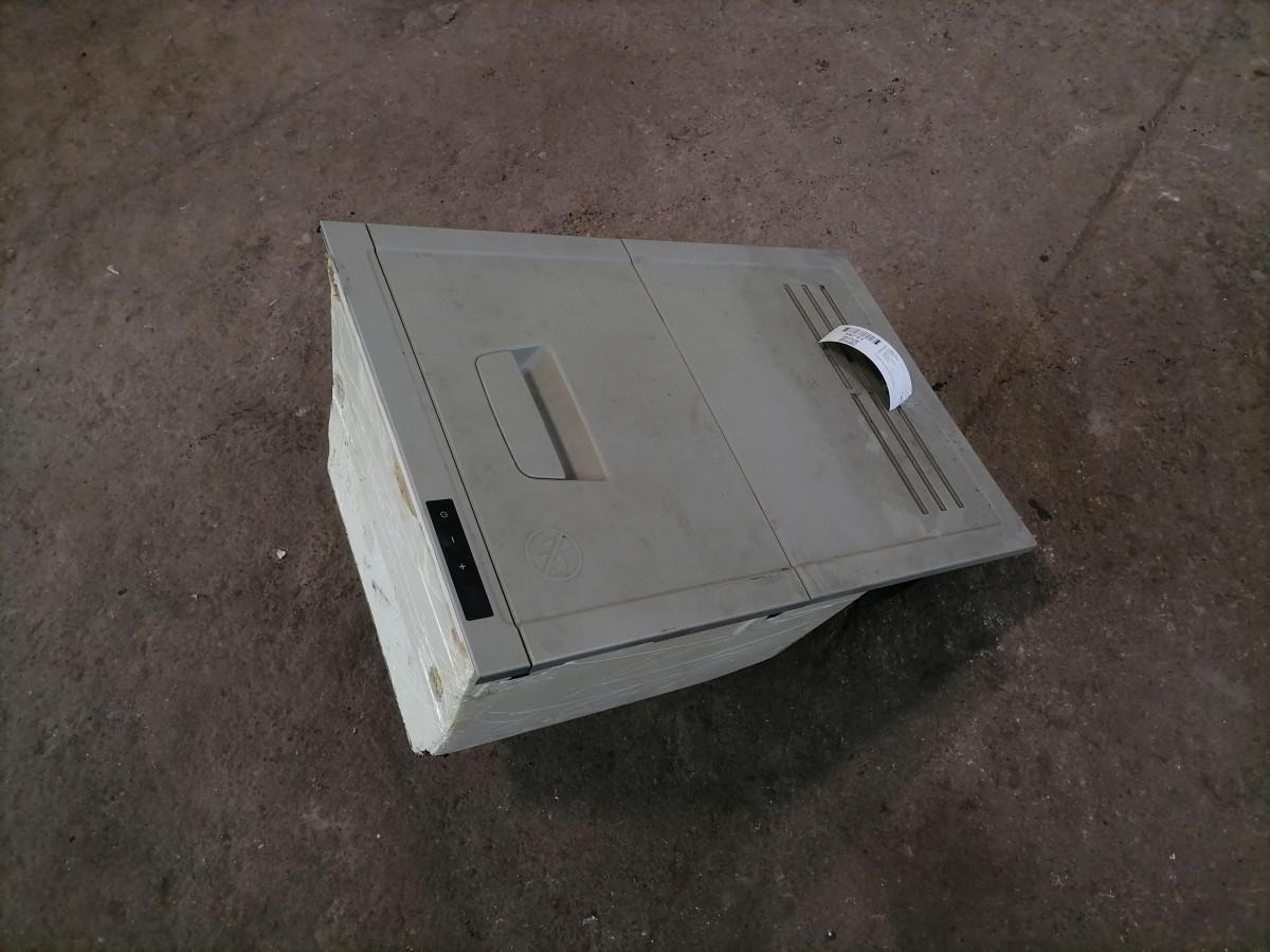 Volvo Refigerator 82174077 - Univerzální díl pro Nákladní auto: obrázek 2 Volvo Refigerator 82174077 - Univerzální díl pro Nákladní auto: obrázek 2
