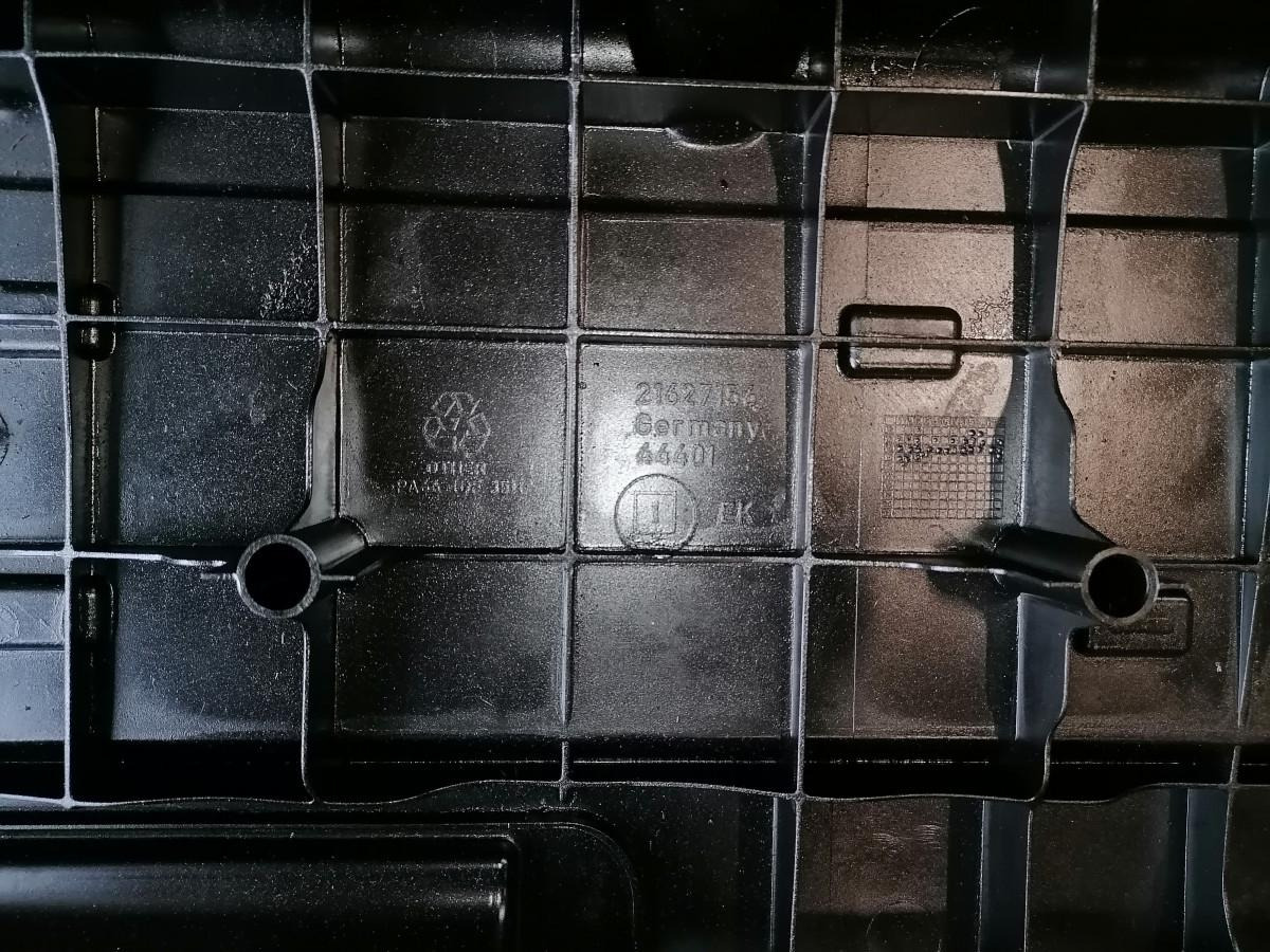 Volvo Valve cover 21627156 - Hlava válců pro Nákladní auto: obrázek 4 Volvo Valve cover 21627156 - Hlava válců pro Nákladní auto: obrázek 4