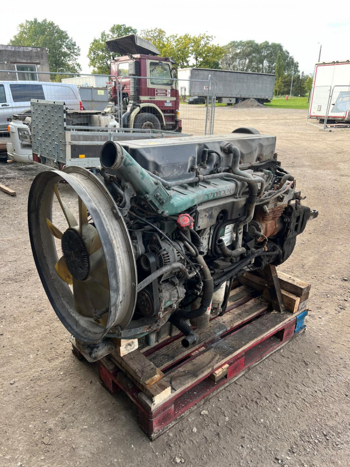 Volvo Volvo mootor D9A300 1638746 - Motor pro Nákladní auto: obrázek 1 Volvo Volvo mootor D9A300 1638746 - Motor pro Nákladní auto: obrázek 1