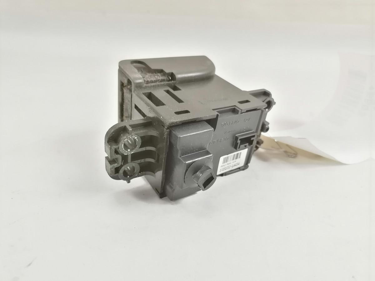Volvo Volvo switch, parking brake 22107830 - Kabina pro Nákladní auto: obrázek 3 Volvo Volvo switch, parking brake 22107830 - Kabina pro Nákladní auto: obrázek 3