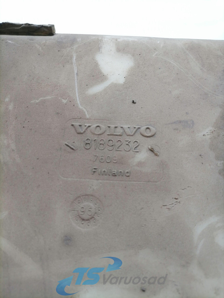 Volvo Windscreen washer fluid tank 8189232 - Stěrač pro Nákladní auto: obrázek 4 Volvo Windscreen washer fluid tank 8189232 - Stěrač pro Nákladní auto: obrázek 4