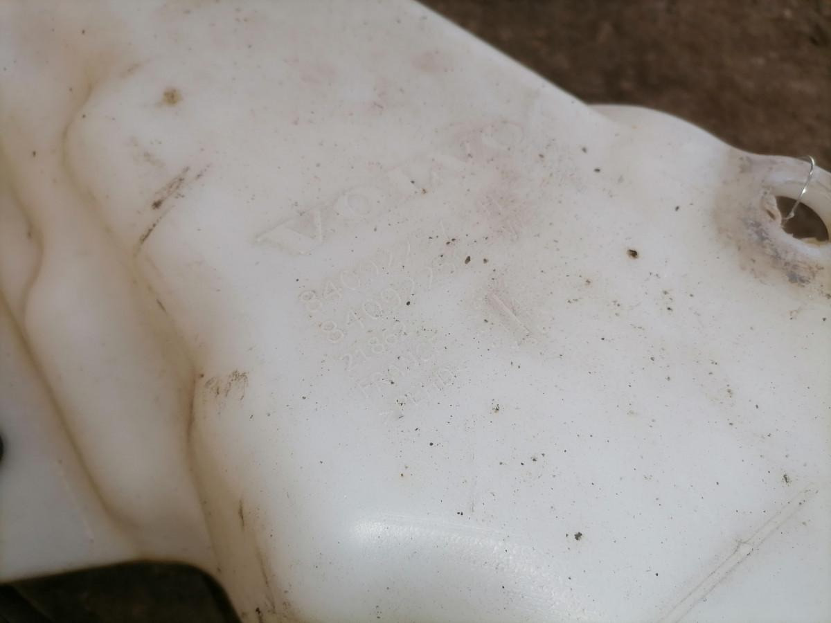 Volvo Windscreen washer fluid tank 84092257 - Stěrač pro Nákladní auto: obrázek 5 Volvo Windscreen washer fluid tank 84092257 - Stěrač pro Nákladní auto: obrázek 5