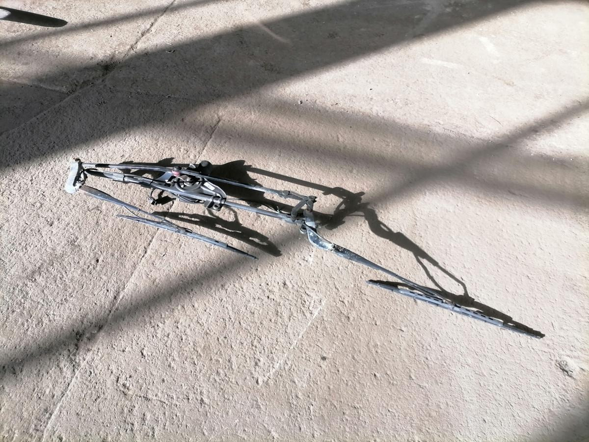 Volvo Wiper frame 688044 - Stěrač pro Nákladní auto: obrázek 2 Volvo Wiper frame 688044 - Stěrač pro Nákladní auto: obrázek 2