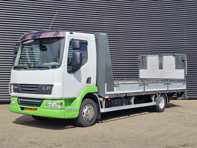 DAF LF 12.210 / OPRIJ / MACHINE TRANSPORT - Odtahovka: obrázek 1 DAF LF 12.210 / OPRIJ / MACHINE TRANSPORT - Odtahovka: obrázek 1