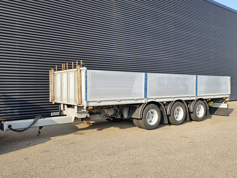 Fynkar K324T / 3 AXLE / TWIST-LOCKS / 2 X LIFT AXLE - Přívěs plato/ Valník: obrázek 1 Fynkar K324T / 3 AXLE / TWIST-LOCKS / 2 X LIFT AXLE - Přívěs plato/ Valník: obrázek 1