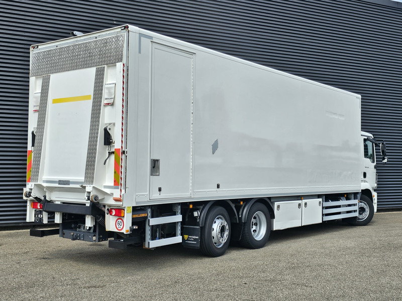 MAN TGM 26.320 / 6x2-4 / LBW / 6000kg TAIL LIFT - Skříňový nákladní auto: obrázek 2 MAN TGM 26.320 / 6x2-4 / LBW / 6000kg TAIL LIFT - Skříňový nákladní auto: obrázek 2