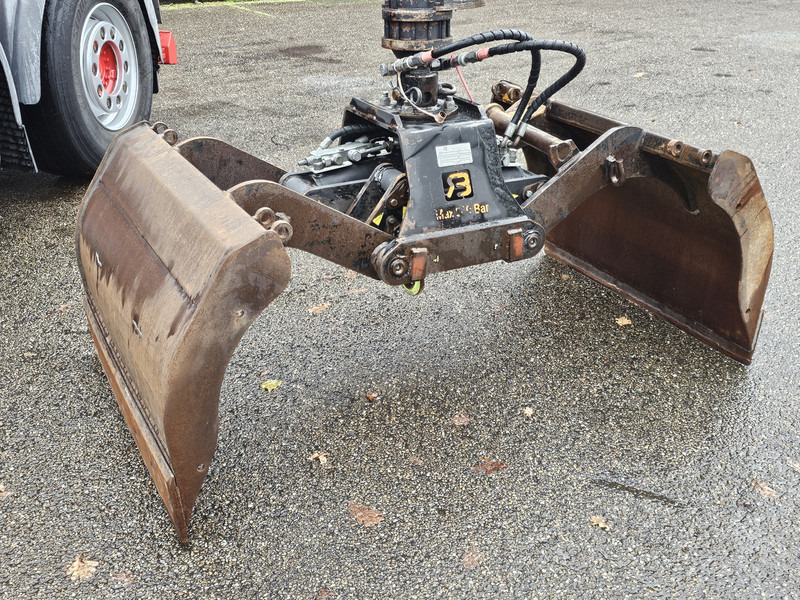 MAN TGS 47.440 BBL / 10X4 HOOKLIFT + Z CRANE - Hákový nosič kontejnerů, Auto s hydraulickou rukou: obrázek 5 MAN TGS 47.440 BBL / 10X4 HOOKLIFT + Z CRANE - Hákový nosič kontejnerů, Auto s hydraulickou rukou: obrázek 5