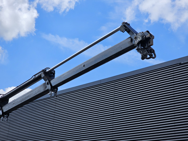 MAN TGX 35.480 8x4-4 / HMF 85 t/m + JIB / WINCH - Auto s hydraulickou rukou: obrázek 4 MAN TGX 35.480 8x4-4 / HMF 85 t/m + JIB / WINCH - Auto s hydraulickou rukou: obrázek 4