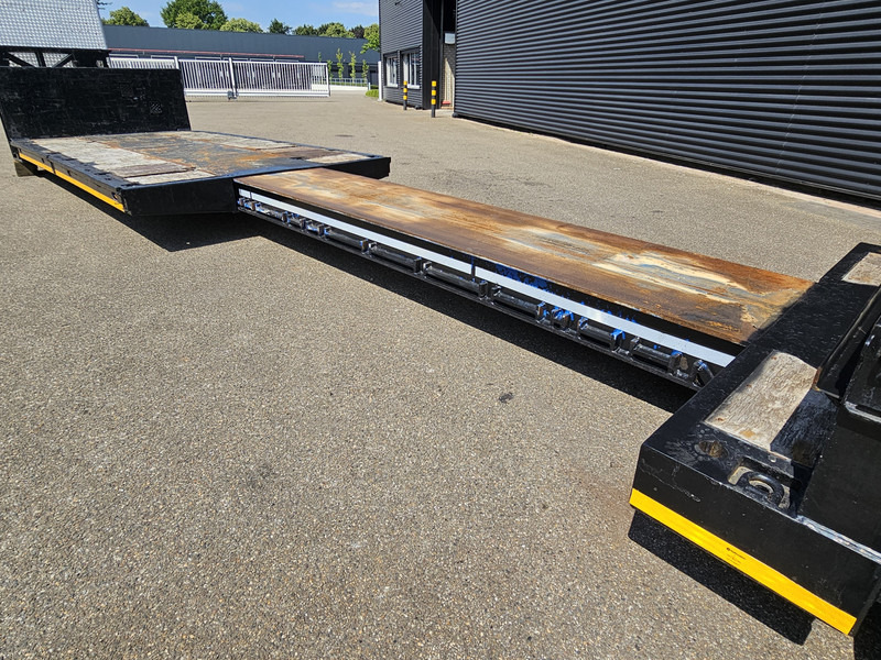 MEUSBURGER MPG 3 / LOW BED / EXTENDABLE / 3 x STEERING AXLE - Podvalníkový návěs: obrázek 2 MEUSBURGER MPG 3 / LOW BED / EXTENDABLE / 3 x STEERING AXLE - Podvalníkový návěs: obrázek 2