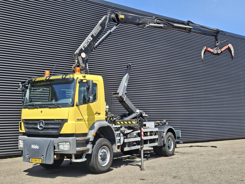 Mercedes-Benz AXOR 1823 4X4 / FASSI CRANE + HOOKLIFT / SPRING SUSPENSION - Hákový nosič kontejnerů, Auto s hydraulickou rukou: obrázek 1 Mercedes-Benz AXOR 1823 4X4 / FASSI CRANE + HOOKLIFT / SPRING SUSPENSION - Hákový nosič kontejnerů, Auto s hydraulickou rukou: obrázek 1
