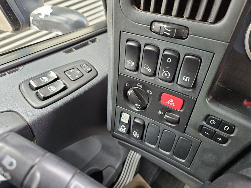 Nákladní automobil valníkový/ Plošinový, Auto s hydraulickou rukou Scania G440 / RETARDER / 8x4 / PALFINGER-EPSILON CRANE: obrázek 16 Nákladní automobil valníkový/ Plošinový, Auto s hydraulickou rukou Scania G440 / RETARDER / 8x4 / PALFINGER-EPSILON CRANE: obrázek 16