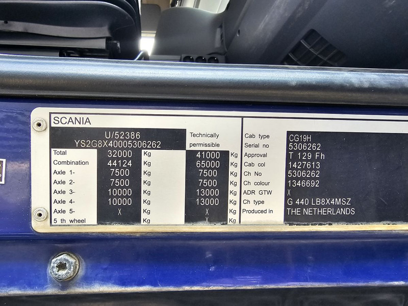 Nákladní automobil valníkový/ Plošinový, Auto s hydraulickou rukou Scania G440 / RETARDER / 8x4 / PALFINGER-EPSILON CRANE: obrázek 18 Nákladní automobil valníkový/ Plošinový, Auto s hydraulickou rukou Scania G440 / RETARDER / 8x4 / PALFINGER-EPSILON CRANE: obrázek 18