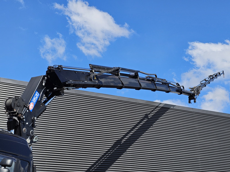 Scania R490 / 8x2 / HMF 85 TM CRANE / WINCH / JIB - Tahač: obrázek 2 Scania R490 / 8x2 / HMF 85 TM CRANE / WINCH / JIB - Tahač: obrázek 2