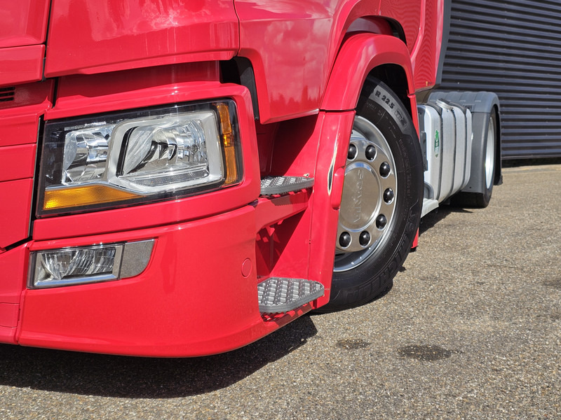 Scania S500 / 4X2 / LOWDECK / MEGA / PARKING COOLER / RETARDER - Tahač: obrázek 2 Scania S500 / 4X2 / LOWDECK / MEGA / PARKING COOLER / RETARDER - Tahač: obrázek 2