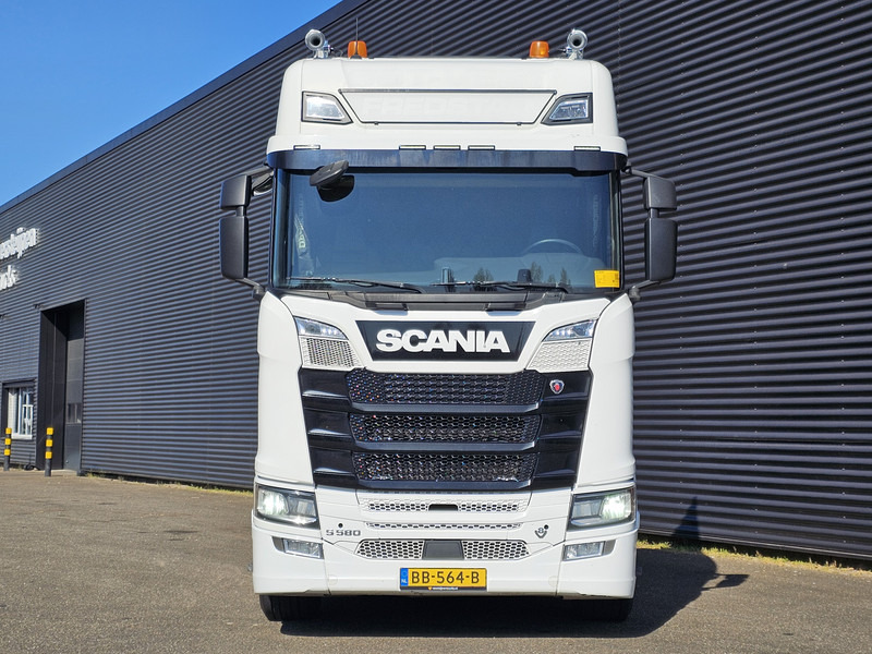 Scania S580 V8 6X2 BOOGIE / FULL AIR / RETARDER - Tahač: obrázek 2 Scania S580 V8 6X2 BOOGIE / FULL AIR / RETARDER - Tahač: obrázek 2