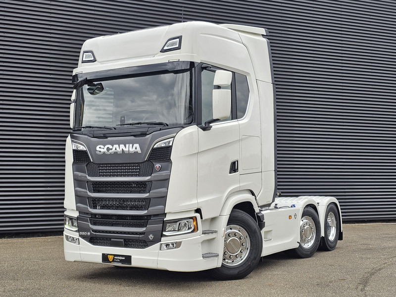 Scania S660 V8 6x2/4 / 2 x PTO / PARKING COOLER / FULL AIR - Tahač: obrázek 1 Scania S660 V8 6x2/4 / 2 x PTO / PARKING COOLER / FULL AIR - Tahač: obrázek 1