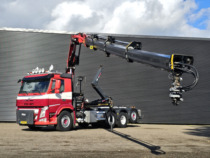 Volvo FM 420 8x2 / HIAB HOOKLIFT + 30 t/m CRANE - KRAN - Auto s hydraulickou rukou: obrázek 3 Volvo FM 420 8x2 / HIAB HOOKLIFT + 30 t/m CRANE - KRAN - Auto s hydraulickou rukou: obrázek 3