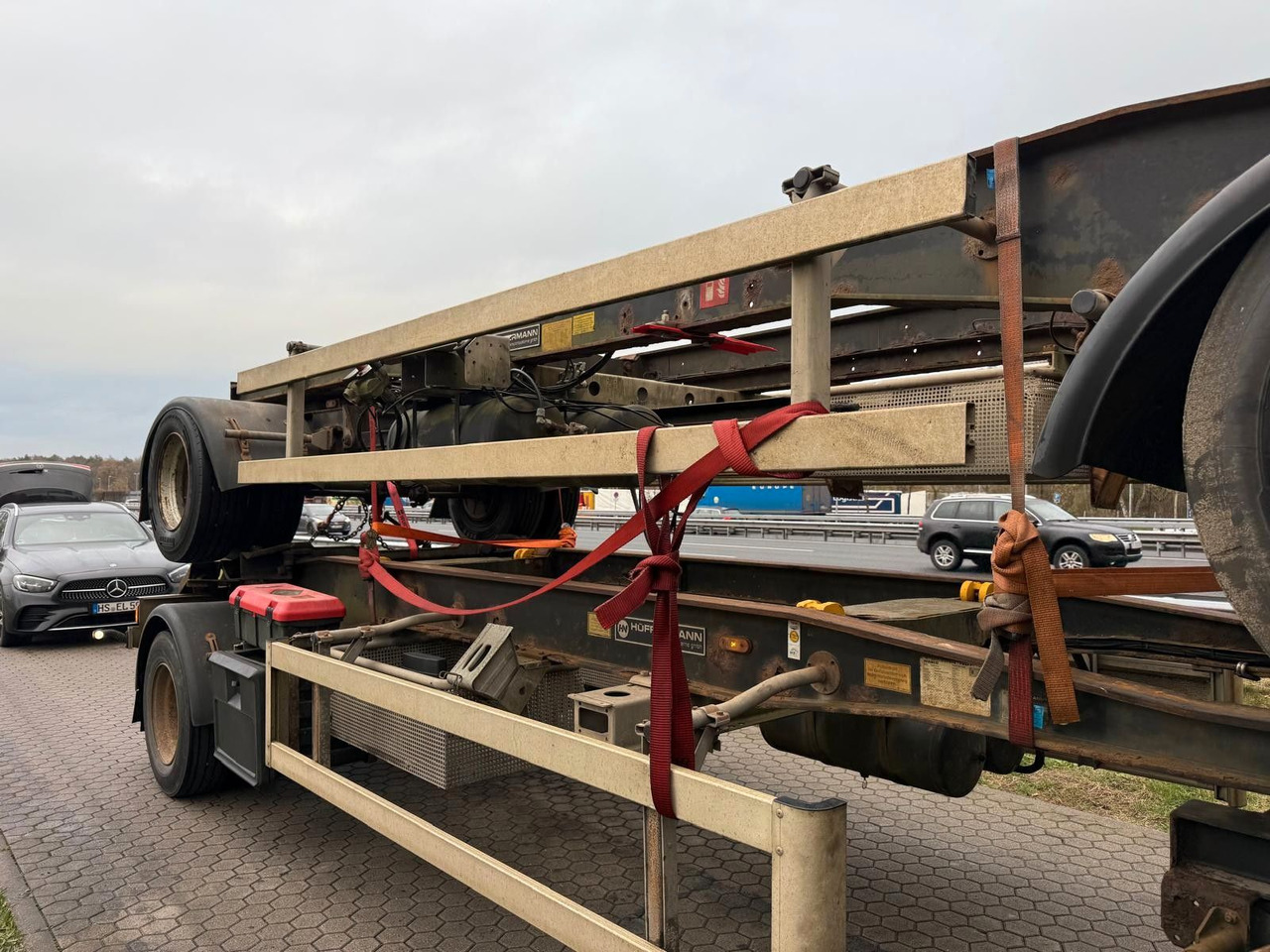 Hüffermann HSA 18.70 Schlittenabroller Containeranhänger 2x - Hákový/ Ramenový nosič přívěs: obrázek 5 Hüffermann HSA 18.70 Schlittenabroller Containeranhänger 2x - Hákový/ Ramenový nosič přívěs: obrázek 5