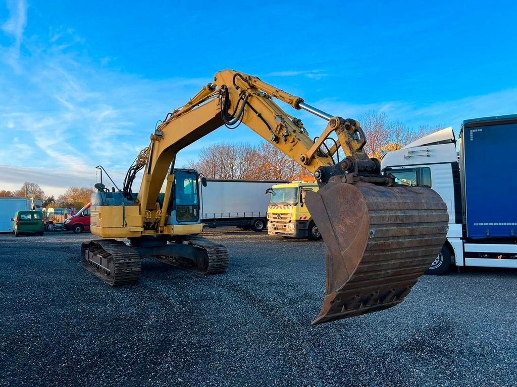 Komatsu PC228USLC 23200 Kg 107 Kw - Pásové rýpadlo: obrázek 3 Komatsu PC228USLC 23200 Kg 107 Kw - Pásové rýpadlo: obrázek 3