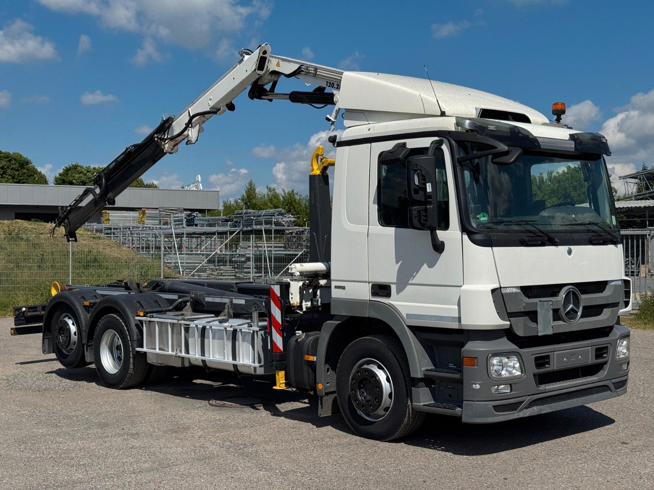 Mercedes-Benz 2541 6x2 ARK Meiller 20.65 | ATLA 120.2E mit 5&6 - Hákový nosič kontejnerů, Auto s hydraulickou rukou: obrázek 4 Mercedes-Benz 2541 6x2 ARK Meiller 20.65 | ATLA 120.2E mit 5&6 - Hákový nosič kontejnerů, Auto s hydraulickou rukou: obrázek 4