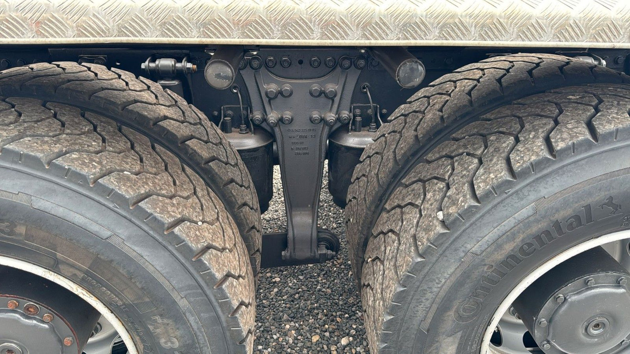 Mercedes-Benz 2641 6X4 Retarder Meiller mit Funk Top Zust - Hákový nosič kontejnerů: obrázek 5 Mercedes-Benz 2641 6X4 Retarder Meiller mit Funk Top Zust - Hákový nosič kontejnerů: obrázek 5