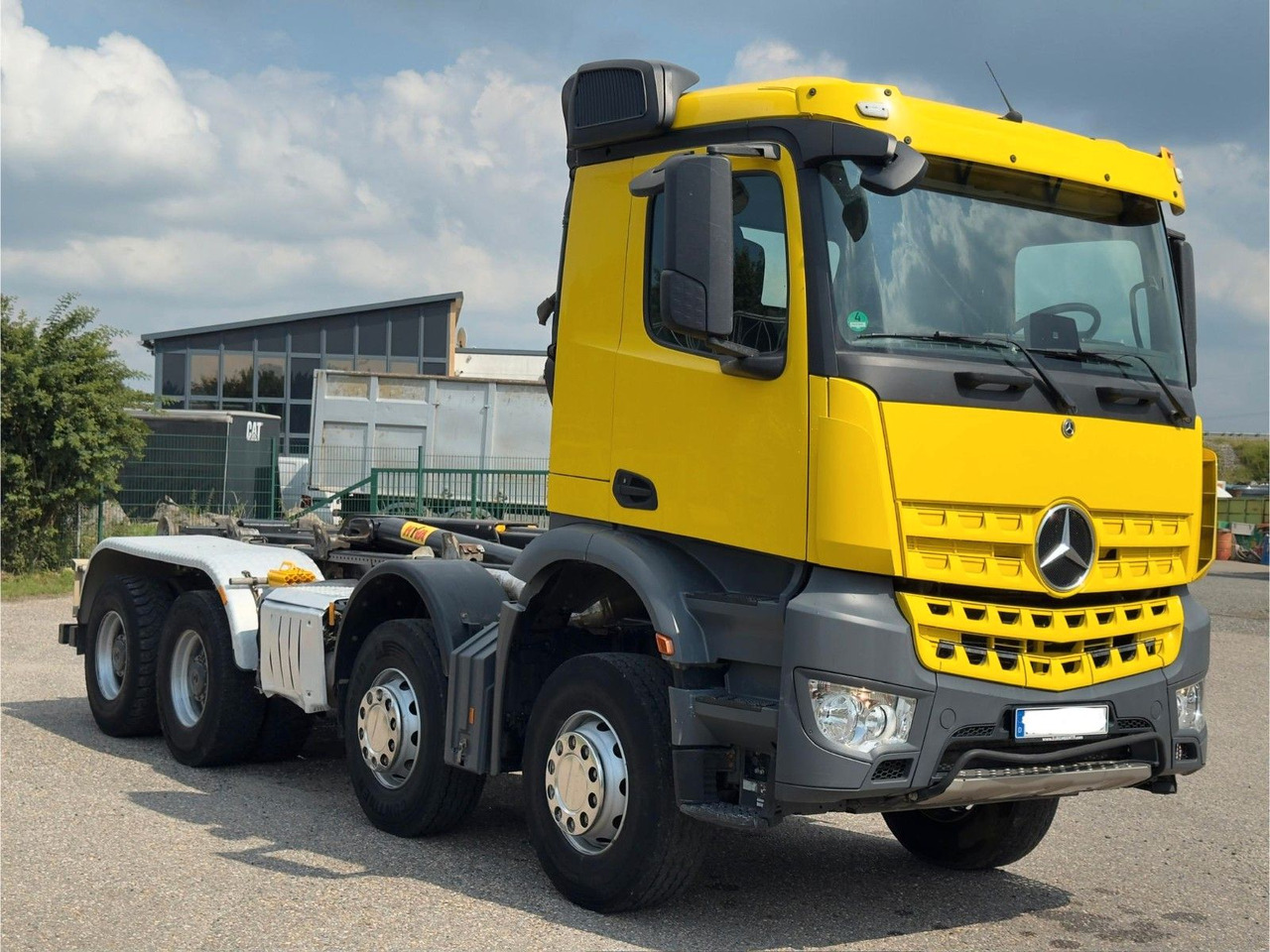 Mercedes-Benz 3542 8x4 Fahrgestell / Chassis - Podvozek s kabinou: obrázek 4 Mercedes-Benz 3542 8x4 Fahrgestell / Chassis - Podvozek s kabinou: obrázek 4