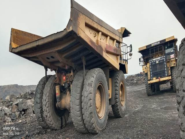 CAT 777E - Pevný dempr: obrázek 3 CAT 777E - Pevný dempr: obrázek 3