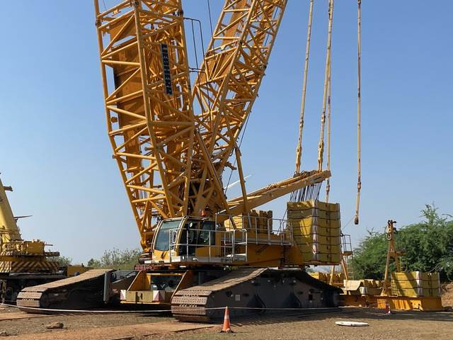 Liebherr LR1600/2 - Pásový jeřáb: obrázek 1 Liebherr LR1600/2 - Pásový jeřáb: obrázek 1