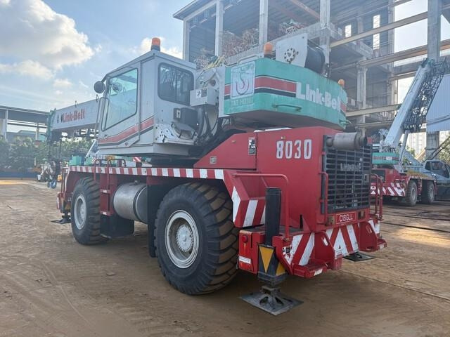 Link-Belt RTC 8030-2 - Terénní jeřáb: obrázek 2 Link-Belt RTC 8030-2 - Terénní jeřáb: obrázek 2