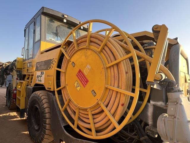 Atlas Copco Boomer XL3C - Důlní stroj: obrázek 2 Atlas Copco Boomer XL3C - Důlní stroj: obrázek 2