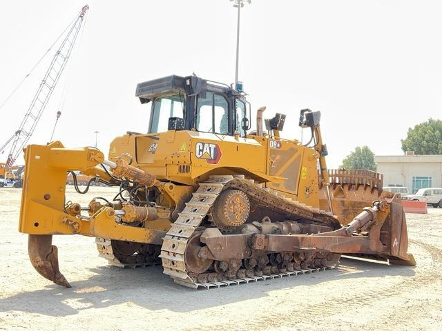 CAT D8R - Buldozer: obrázek 3 CAT D8R - Buldozer: obrázek 3