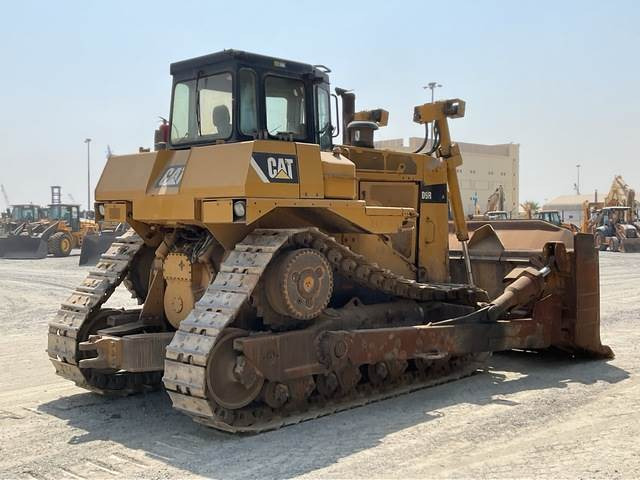 CAT D9R - Buldozer: obrázek 3 CAT D9R - Buldozer: obrázek 3