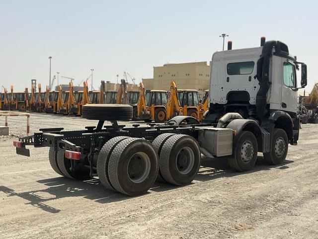 Mercedes-Benz Arocs 4240 - Podvozek s kabinou: obrázek 3 Mercedes-Benz Arocs 4240 - Podvozek s kabinou: obrázek 3