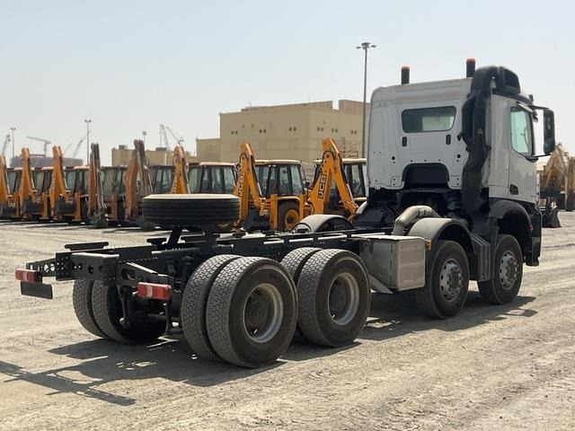 Mercedes-Benz Arocs 4240 - Podvozek s kabinou: obrázek 3 Mercedes-Benz Arocs 4240 - Podvozek s kabinou: obrázek 3