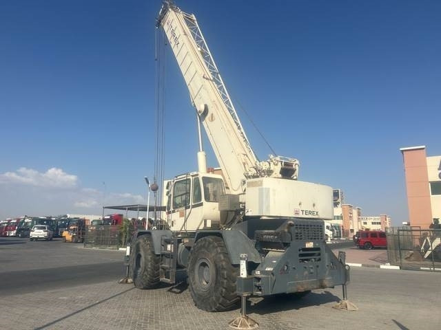 Terex RT555 - Terénní jeřáb: obrázek 2 Terex RT555 - Terénní jeřáb: obrázek 2