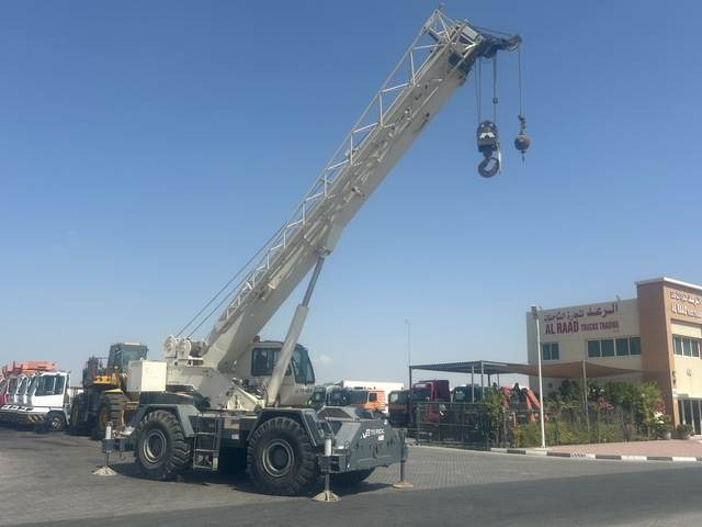 Terex RT555 - Terénní jeřáb: obrázek 4 Terex RT555 - Terénní jeřáb: obrázek 4