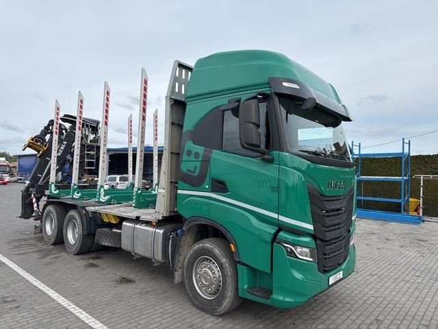 Iveco X-Way 570 - Auto s hydraulickou rukou: obrázek 4 Iveco X-Way 570 - Auto s hydraulickou rukou: obrázek 4