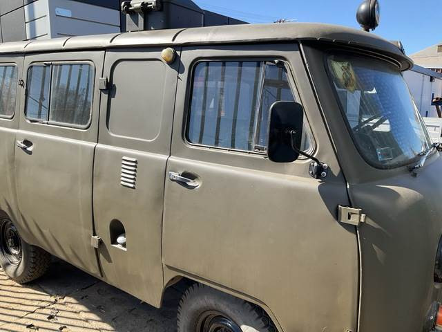 UAZ 452A3 - Furgon: obrázek 5 UAZ 452A3 - Furgon: obrázek 5